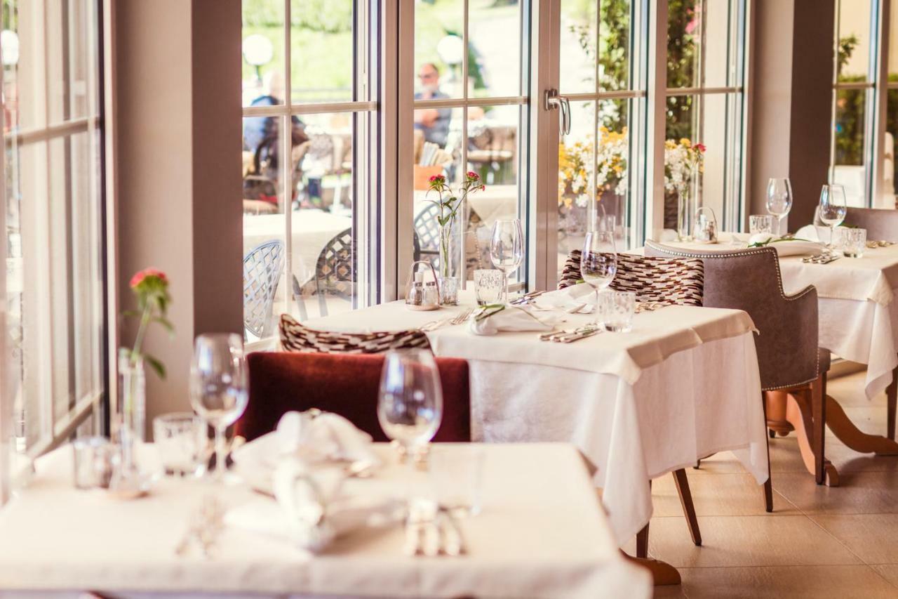 Hotel Schlosswirt Schenna Eksteriør bilde